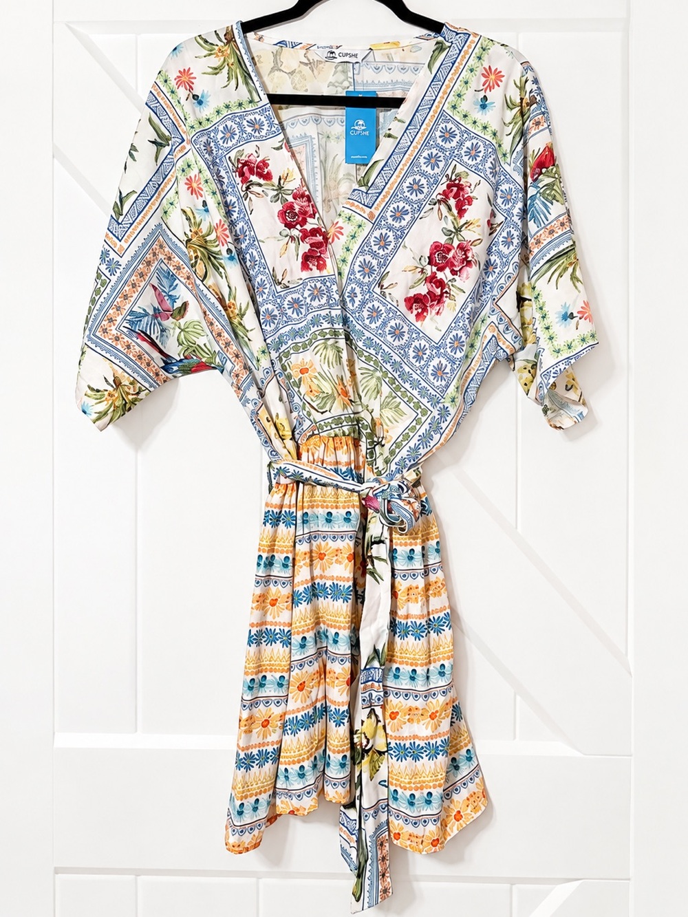 CUPSHE Tropical Vacation Floral Kimono Wrap Mini Dress Medium NWT